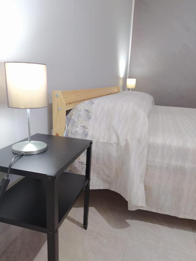 Casa Degli Ulivi Con Parcheggio Privato Apartment Muro Lucano Bagian luar foto