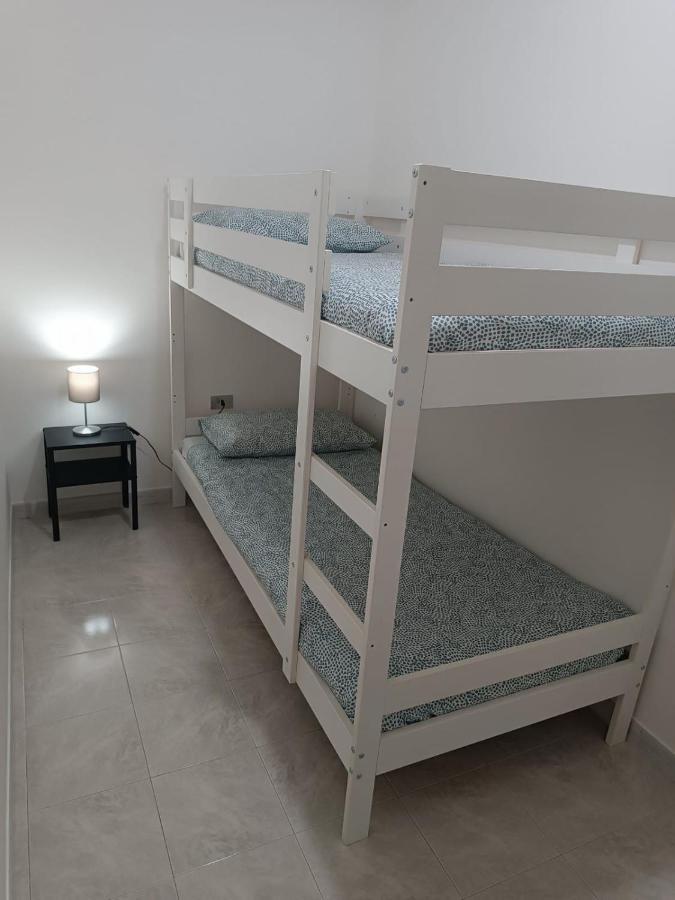 Casa Degli Ulivi Con Parcheggio Privato Apartment Muro Lucano Bagian luar foto